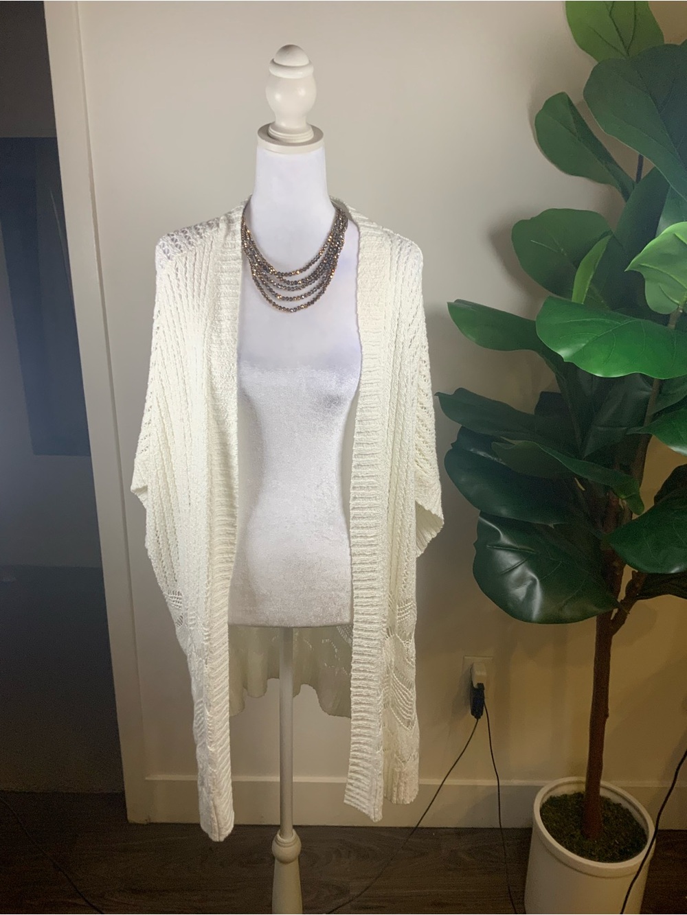 torrid Cream Open-Front Knit Cardigan